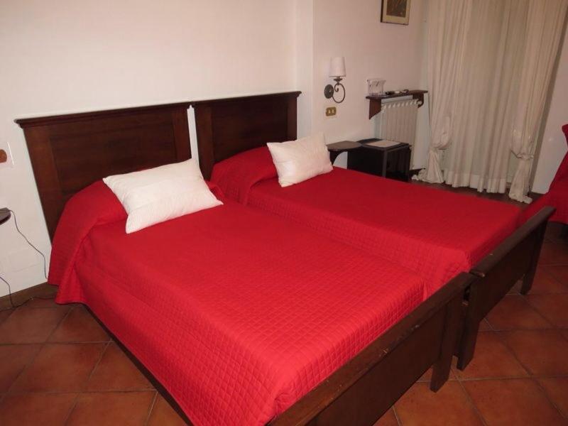 פראסקאטי Hotel Pinocchio חדר תמונה